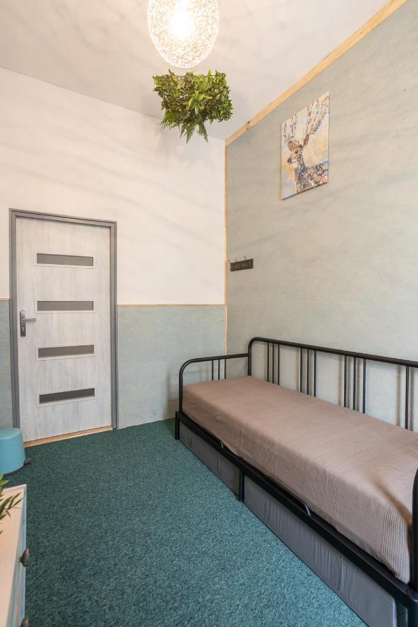 Kosciuszki Street Hostel Wrocław Extérieur photo